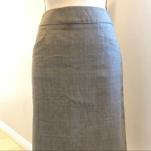 NWT Banana Republic Pencil skirt w/pockets size 2